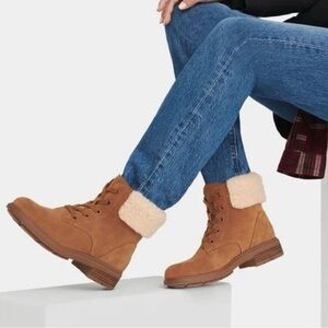 UGG Women's Harrison Lace Boots in Chestnut Size 10